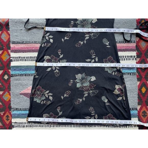 Vintage Social Circles Elastane Form Fitting Black & Floral Dress Sz 10P/M - Picture 13 of 16